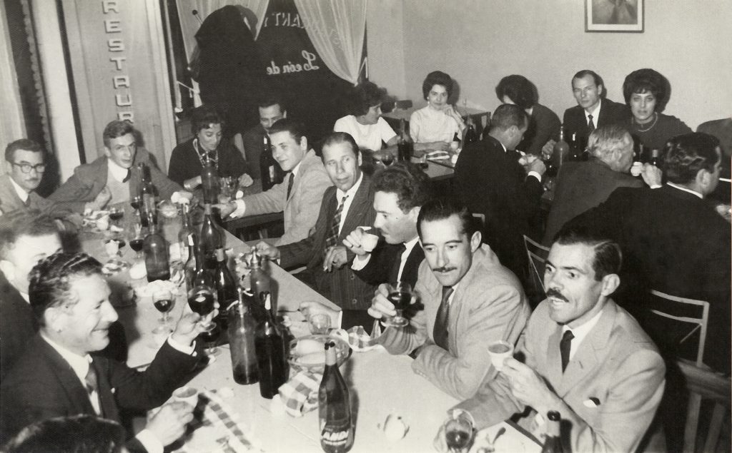 Fiesta de los primeros y primera graduados/a. La Plata. 1964